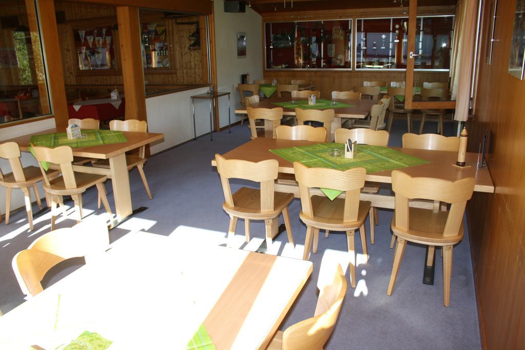 Hostel Sporti Grusch Exteriér fotografie